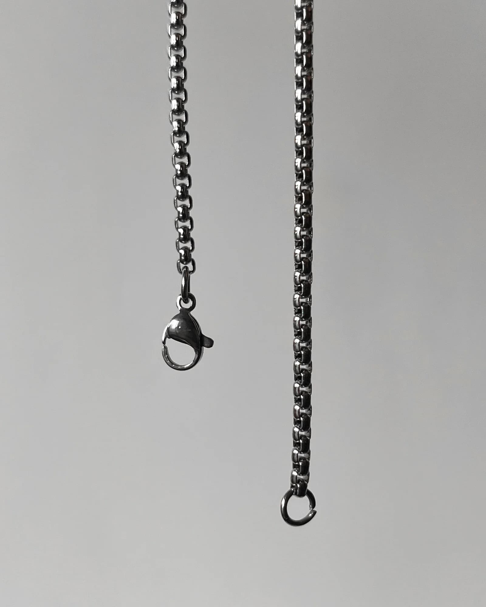 Box chain · 24"