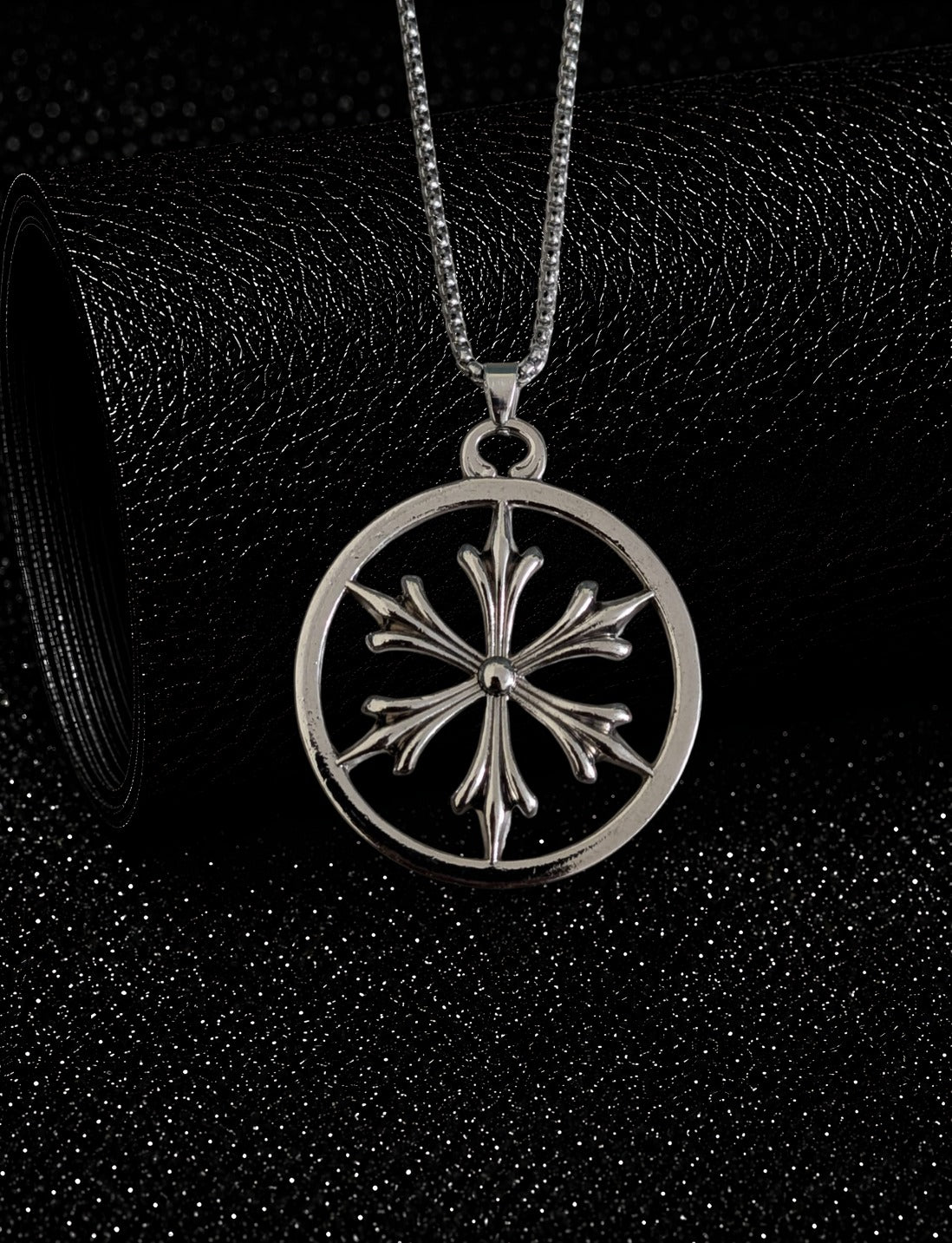 GOLA CH RARE LTD Pendant
